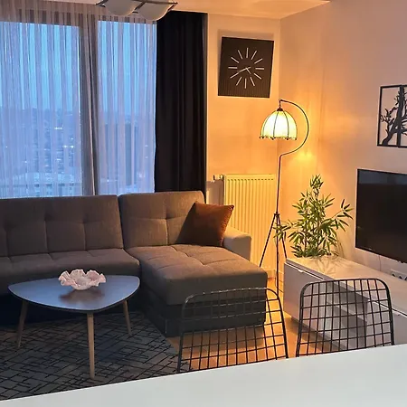 Apartament Kral Dairesi Konforunda Rezidans Stambuł